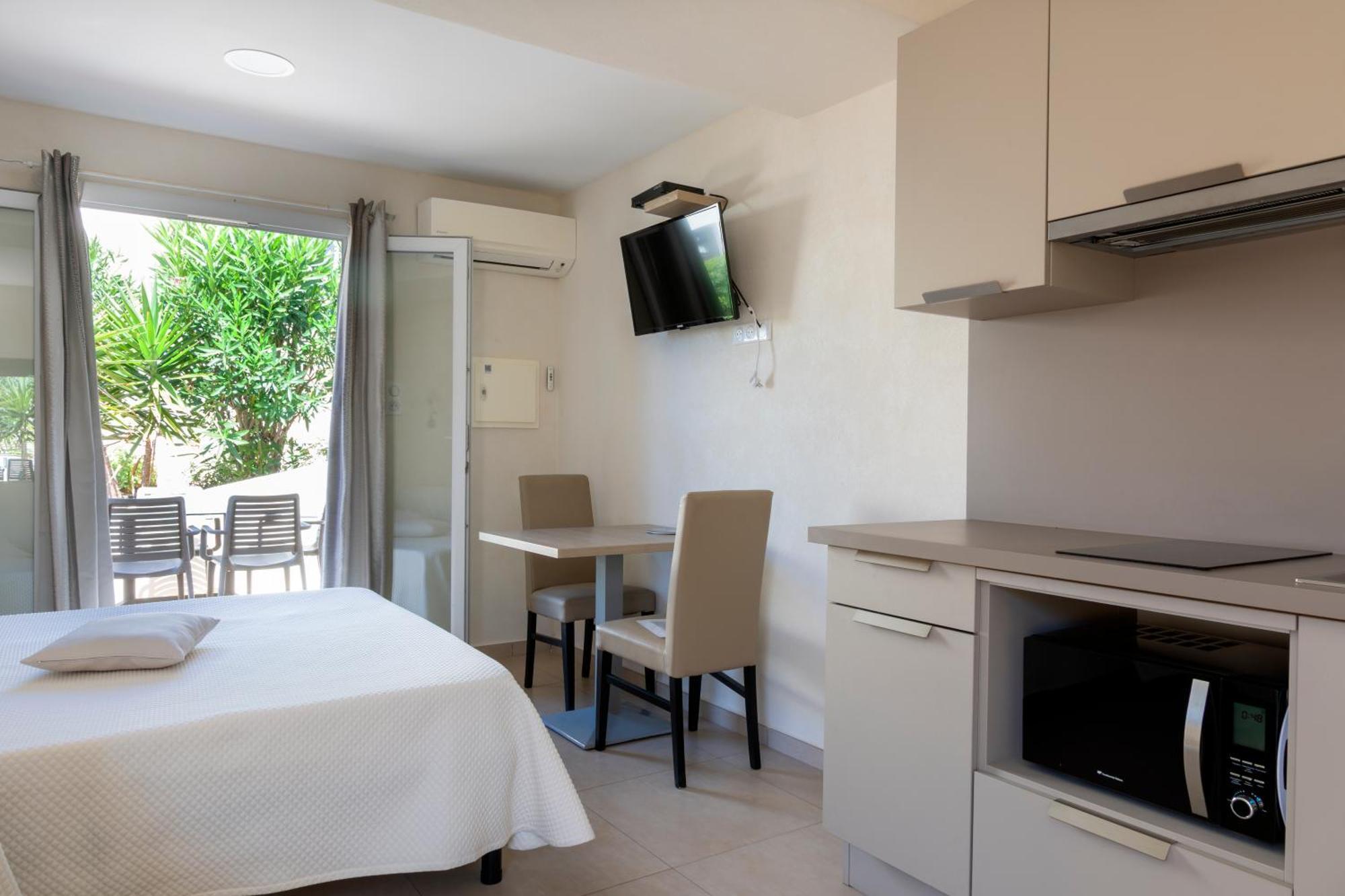 Hotel Et Residence Ta Kladia - Omigna Cargèse Екстериор снимка