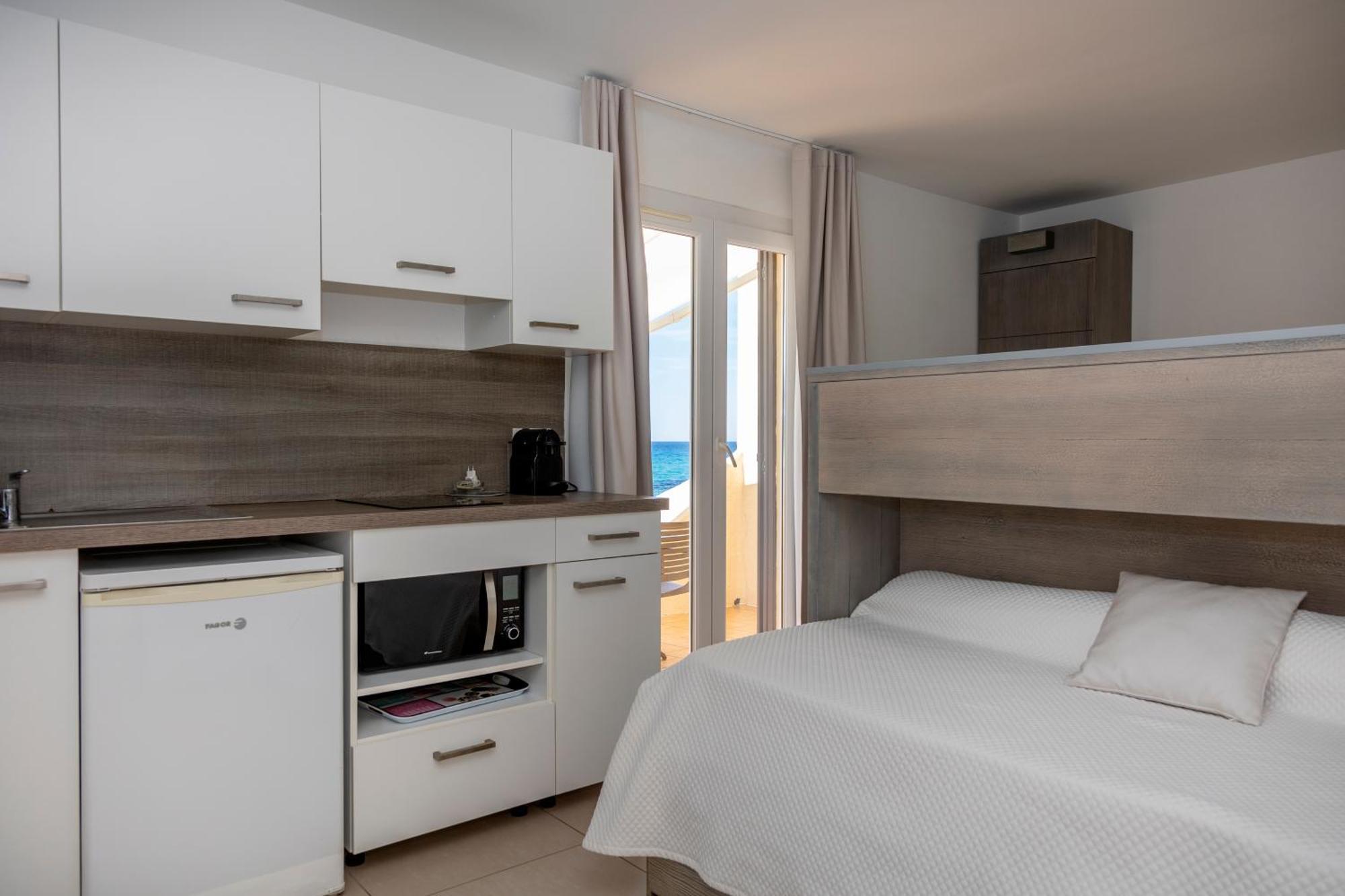 Hotel Et Residence Ta Kladia - Omigna Cargèse Екстериор снимка
